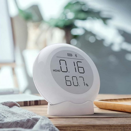 352 M30 Anti-interference Formaldehyde Detector Measuring Formaldehyde Indoor Formaldehyde Temperature Humidity White 352 M30 Anti-interference Formaldehyde Detector Measuring Formaldehyde Indoor Formaldehyde Temperature Humidity White
