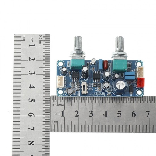 Low Pass Filter Bass Subwoofer Preamp Amplifier Board Single Power DC 9-32V Preamplifier with Bass Volume Adjustment Low Pass Filter Bass Subwoofer Preamp Amplifier Board Single Power DC 9-32V Preamplifier with Bass Volume Adjustment
