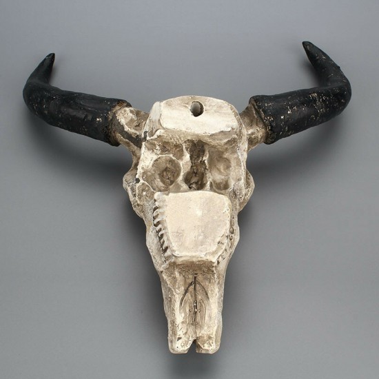 Halloween Long horn Skull Resin Cow Skull Sculpture Statue Wall Decorations Horns Wall Mount Home Bar Wall