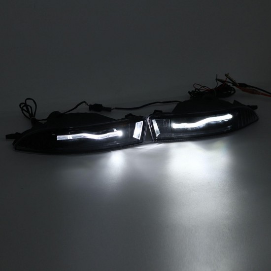 2Pcs Car Front LED Fog Lights Turn Signal Lamps For Toyota Corolla Altis 2001-2003 2Pcs Car Front LED Fog Lights Turn Signal Lamps For Toyota Corolla Altis 2001-2003