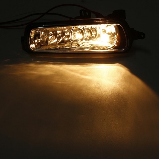 Pair Car Front Bumper Fog Lights Lamp Cover Grille With Bulbs Amber for Ford Focus 2015- 2017 Pair Car Front Bumper Fog Lights Lamp Cover Grille With Bulbs Amber for Ford Focus 2015- 2017