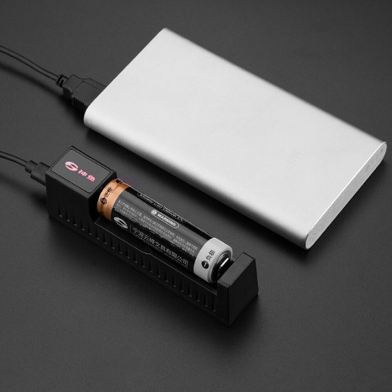 4.2V 1A Intelligent USB Charging Battery Charger 1 Slot Portable Mini Battery Charger For 18650/26650/21700 Li-ion Battery With USB Cable