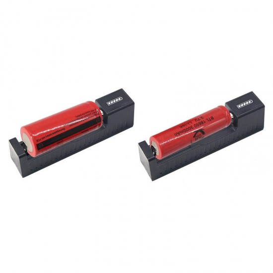 Universal Micro USB Battery Charger for 3.7V/4.2V 18650 26650 14500 10440 Li-ion Battery Charger Universal Micro USB Battery Charger for 3.7V/4.2V 18650 26650 14500 10440 Li-ion Battery Charger