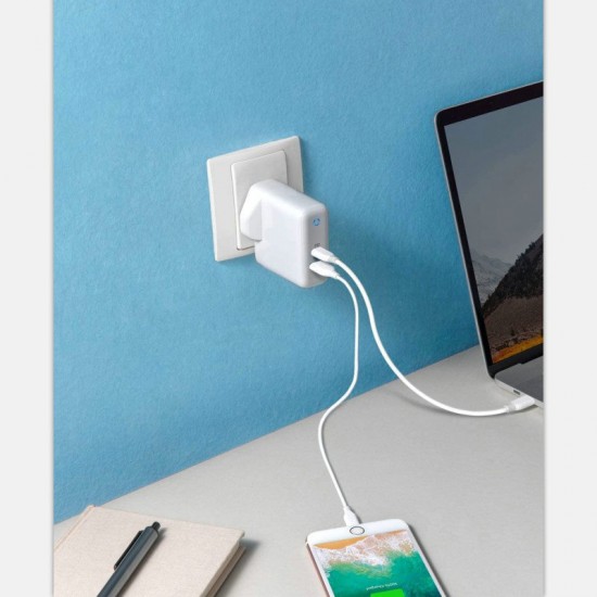 Dual Port USB Charger 36W LED Indicator PD QC3.0 Quick Charging Charger For iPhone XS 11Pro Huawei P30 P40 Pro MI10 Note 9S Dual Port USB Charger 36W LED Indicator PD QC3.0 Quick Charging Charger For iPhone XS 11Pro Huawei P30 P40 Pro MI10 Note 9S