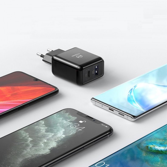 EU/US/UK Plug 18W USB Charger PD QC3.0 Travel Wall Charger Adapter Fast Charging For iPhone XS 11Pro MI10 Note 9S S20 S20+ EU/US/UK Plug 18W USB Charger PD QC3.0 Travel Wall Charger Adapter Fast Charging For iPhone XS 11Pro MI10 Note 9S S20 S20+