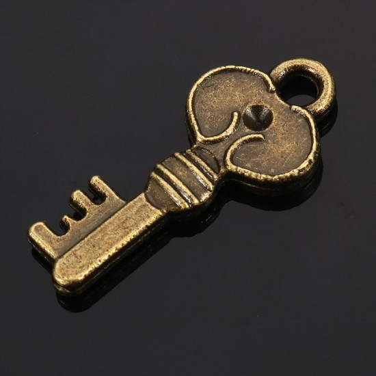 11pcs Mixed Antique Vtg old look Ornate Bronze Skeleton Keys Lot Pendant Fancy Heart Decorations