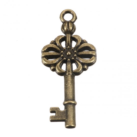 11pcs Mixed Antique Vtg old look Ornate Bronze Skeleton Keys Lot Pendant Fancy Heart Decorations 11pcs Mixed Antique Vtg old look Ornate Bronze Skeleton Keys Lot Pendant Fancy Heart Decorations