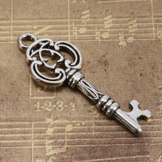 13pcs Sliver Antique Vtg old look Ornate Skeleton Keys Lot Pendant Fancy Heart DIY Jewelry
