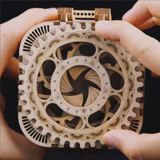 3D Self-Assembly Wooden Treasure Box Mechanical Gears Building Kits Puzzle Building Model Gift 3D Self-Assembly Wooden Treasure Box Mechanical Gears Building Kits Puzzle Building Model Gift