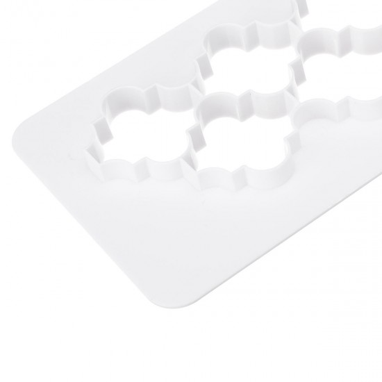 3Pcs Plastic Flower Cake Pan Biscuit Fondant Sugarcraft Embosser Molds Embossing Cut Tools 3Pcs Plastic Flower Cake Pan Biscuit Fondant Sugarcraft Embosser Molds Embossing Cut Tools