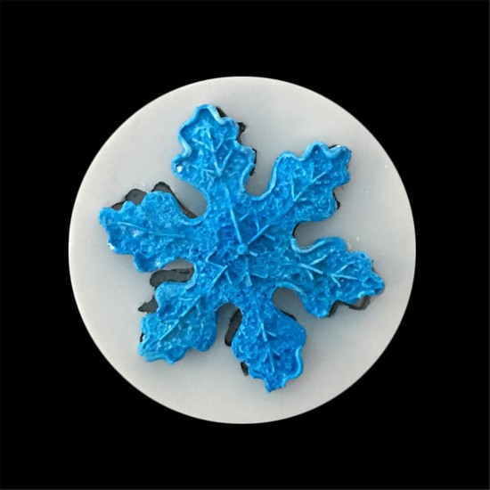Christmas Snowflake Cake Chocolate Fondant Silicone Candy Mould Baking Mold Tool