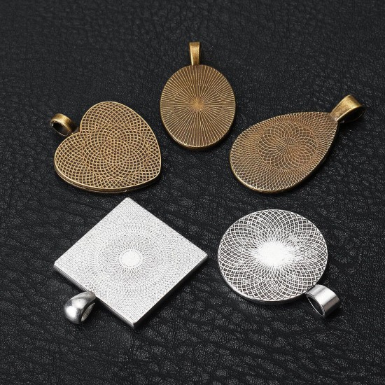 DIY Resin Casting Molds Silicone Jewelry Pendant Craft Making Mould Pendant Tray DIY Resin Casting Molds Silicone Jewelry Pendant Craft Making Mould Pendant Tray