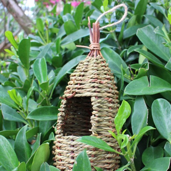 Hand-Woven Pet Bird Nest Hut Cage Feeder Parrot Parakeet Toy House Natural Outdoor Hand-Woven Pet Bird Nest Hut Cage Feeder Parrot Parakeet Toy House Natural Outdoor