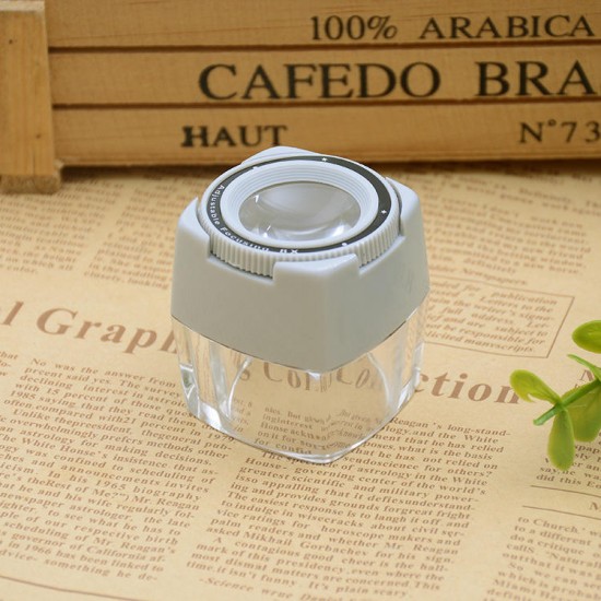 MG13100-1 8x Portable Desktop Magnifier ABS Plastic High Quality Lens MG13100-1 8x Portable Desktop Magnifier ABS Plastic High Quality Lens