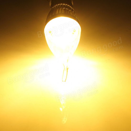 Dimmable E27 E14 E12 B22 4.5W 220V Silver Cover LED Candle Light Bulb Dimmable E27 E14 E12 B22 4.5W 220V Silver Cover LED Candle Light Bulb