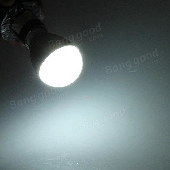 E27 Dimmable 6W Warm White/White AC 220V LED Globe Light Bulbs E27 Dimmable 6W Warm White/White AC 220V LED Globe Light Bulbs