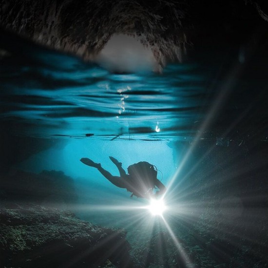 SD07 XPH70 3000lm 6000K Underwater 100m LED Diving Flashlight Super Bright Camera Fill Light LED Searching Flashlight