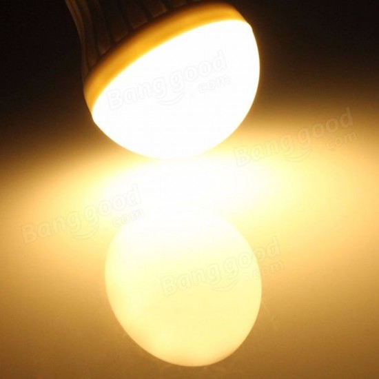 E14 2.2W SMD 2835 White/Warm White LED Bulb Energy Saving Globe Light Lamp AC 220V E14 2.2W SMD 2835 White/Warm White LED Bulb Energy Saving Globe Light Lamp AC 220V