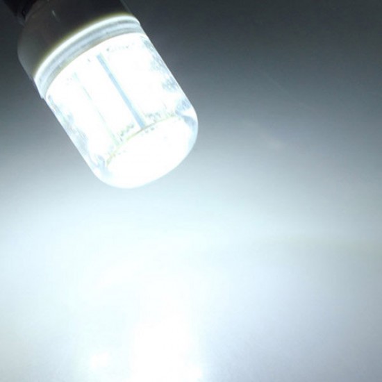 E14 3.2W 300LM Pure White SMD 5050 30 LED Corn Light Lamp Bulb 220V E14 3.2W 300LM Pure White SMD 5050 30 LED Corn Light Lamp Bulb 220V