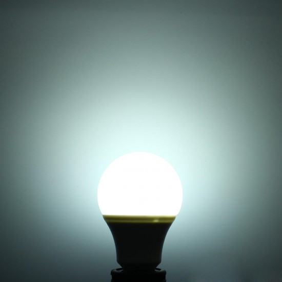 E27 B22 5W 10LEDs Warm White Pure White Light Control Bulb No Flicker Energy Saving AC85-265V E27 B22 5W 10LEDs Warm White Pure White Light Control Bulb No Flicker Energy Saving AC85-265V