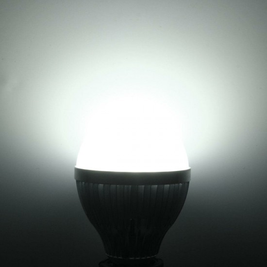 E27 LED Bulb 8W Warm White/White Sound and Light Control Energy Saving Light AC85-265V E27 LED Bulb 8W Warm White/White Sound and Light Control Energy Saving Light AC85-265V