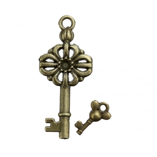 18Pcs Antique Bronze Key Retro Pendant Kit Necklace bracelet Anklet Decorations