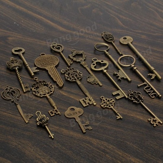 18pcs Antique Vintage Old Look Skeleton Key Lot Pendant Heart Bow Lock 18pcs Antique Vintage Old Look Skeleton Key Lot Pendant Heart Bow Lock