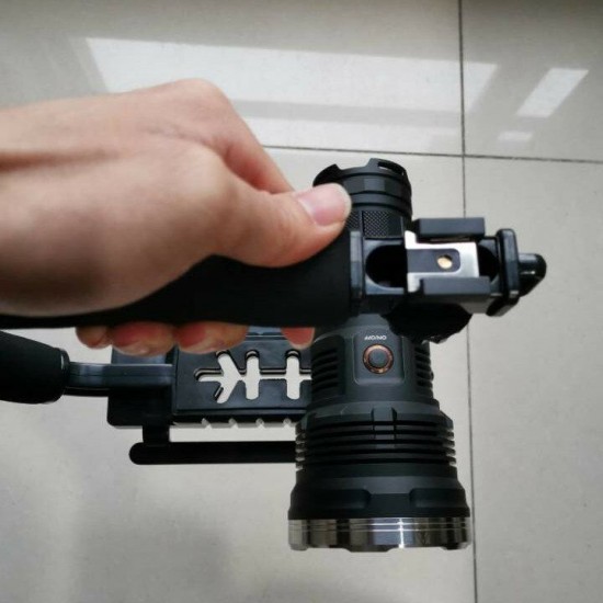 U Shape Labor-saving Adjustable Flashlight Bracket For MF01 MF01S MF02 MF02S Flashlight Stand Camera Video Handle Grip Holder U Shape Labor-saving Adjustable Flashlight Bracket For MF01 MF01S MF02 MF02S Flashlight Stand Camera Video Handle Grip Holder