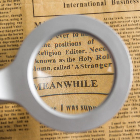 Handheld 8 LED Magnifier 5X Illuminated Magnifier Lamp For Reading Optical Glasses Lens Portable Magniying Glass Jewelry Loupe Handheld 8 LED Magnifier 5X Illuminated Magnifier Lamp For Reading Optical Glasses Lens Portable Magniying Glass Jewelry Loupe