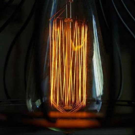 E27 40W Incandescent Bulb 220V ST64 Retro Edison Light Bulb E27 40W Incandescent Bulb 220V ST64 Retro Edison Light Bulb