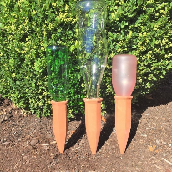 4Pcs/Set Modern Terracotta Clay Plant Watering Stakes Automatic Watering Spikes Long Neck Bottle Watering Device Drip Irrigation for Home Vacation 4Pcs/Set Modern Terracotta Clay Plant Watering Stakes Automatic Watering Spikes Long Neck Bottle Watering Device Drip Irrigation for Home Vacation