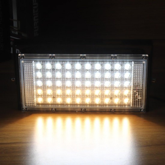 15W USB 50 LED Flood Light DC5V Dimmable Two Color Temperature Waterproof IP65 For Outdoor Camping Travel Emergency 15W USB 50 LED Flood Light DC5V Dimmable Two Color Temperature Waterproof IP65 For Outdoor Camping Travel Emergency