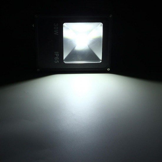 30W Waterproof IP65 White/Warm White LED Flood Light Outdoor Garden Security Lamp 30W Waterproof IP65 White/Warm White LED Flood Light Outdoor Garden Security Lamp