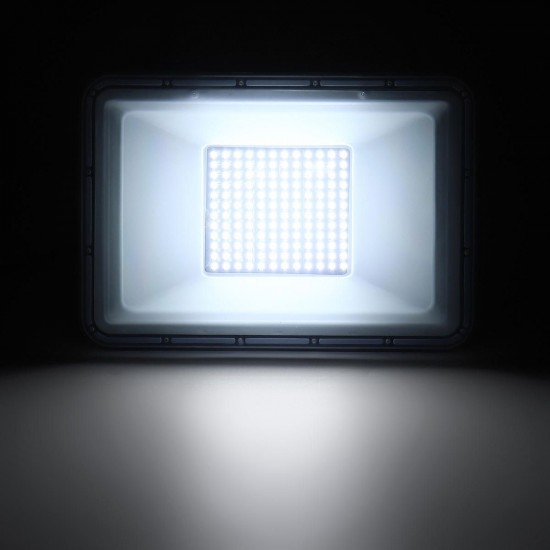 AC220V 12/24/36/72/144LED Flood Light IP67 Outdoor Garden Yard Park Garage Lamp AC220V 12/24/36/72/144LED Flood Light IP67 Outdoor Garden Yard Park Garage Lamp