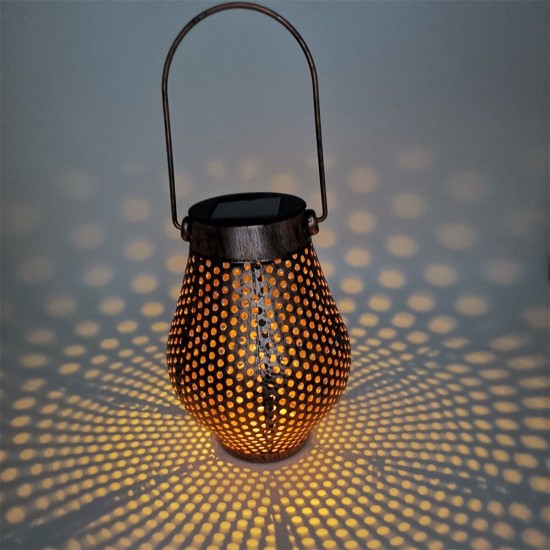 Solar LED Hanging Light Retro Hollow Lantern Outdoor Garden Yard Decoration Lamp Solar LED Hanging Light Retro Hollow Lantern Outdoor Garden Yard Decoration Lamp
