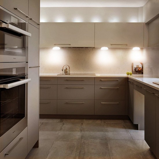 6PCS LED Wireless Cabinet Light Kitchen Counter Under Touch Closets Lighting Puck Lamp with Remote Control 6PCS LED Wireless Cabinet Light Kitchen Counter Under Touch Closets Lighting Puck Lamp with Remote Control