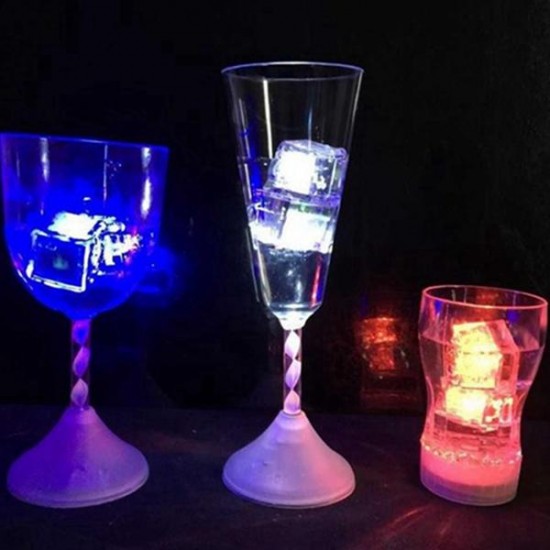 Battery Powered LED Ice Colorful Flashing Light Liquid Sensor Submersible Decor for Bar Wedding