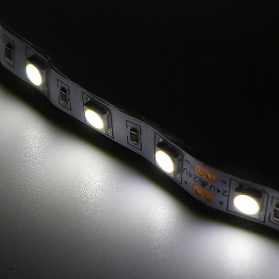 5M SMD5050 300LEDs Flexible Strip Tape Light Non-Waterproof with DC Connector DC24V 5M SMD5050 300LEDs Flexible Strip Tape Light Non-Waterproof with DC Connector DC24V