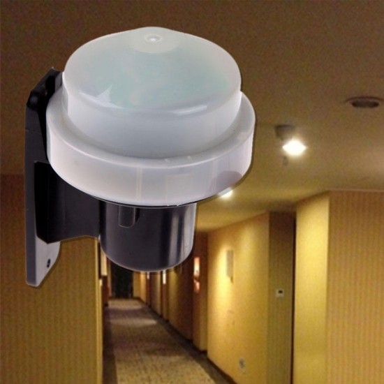 Outdoor Photocell Daylight Dusk Till Dawn Auto Sensor Light Bulb Switch Energy Saving 230-240V
