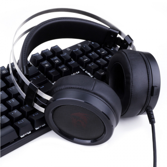 H901 3D Stereo Surround Sound 3.5mm + USB Wired Gaming Headphone Black Adjusting Headset for PS4 XBOX Profession Gamer