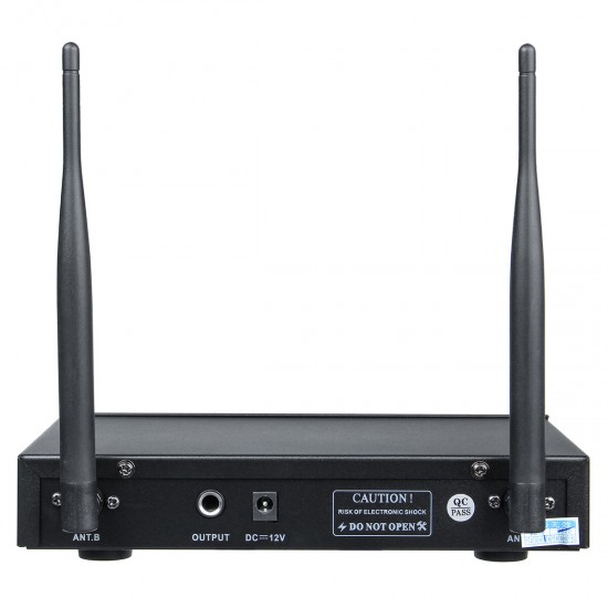 UHF Receiver 2 Channel Wireless Microphone System Bass Good Sounds KTV Party Sing Home Entertainment UHF Receiver 2 Channel Wireless Microphone System Bass Good Sounds KTV Party Sing Home Entertainment