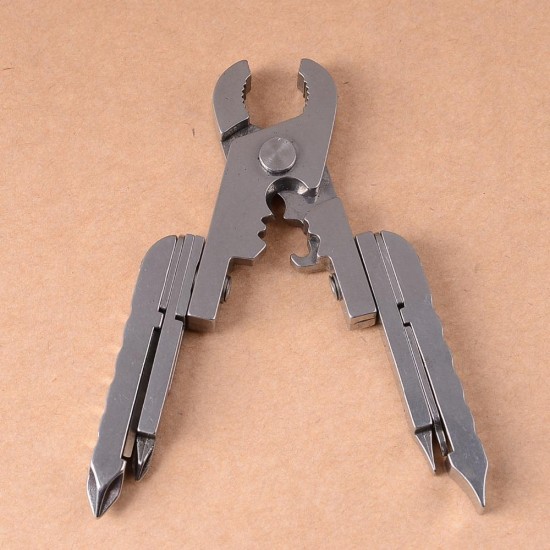 15 in 1 Multi-tool Pliers Travel Tool Keychain Combination EDC Tool Folding Pliers Screwdriver Multi Tools