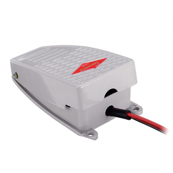 1.5M Foot Switch Pedal Metal Aluminum Shell Pedal Belt with Connector Foot Control for Spot Welding Machine Welder 1.5M Foot Switch Pedal Metal Aluminum Shell Pedal Belt with Connector Foot Control for Spot Welding Machine Welder
