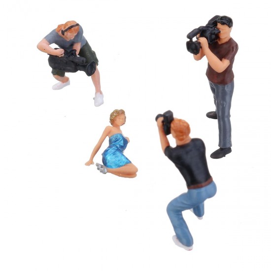 RM Character 1:64 Girl Star Photographer Cameraman Car Model Kit Desktop Computer PC Decorations RM Character 1:64 Girl Star Photographer Cameraman Car Model Kit Desktop Computer PC Decorations