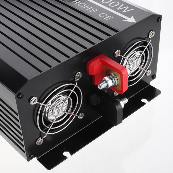 2000W Car Power Inverter DC 12/24V to AC 110/220V Pure Sine Wave Converter with LED Screen 2000W Car Power Inverter DC 12/24V to AC 110/220V Pure Sine Wave Converter with LED Screen