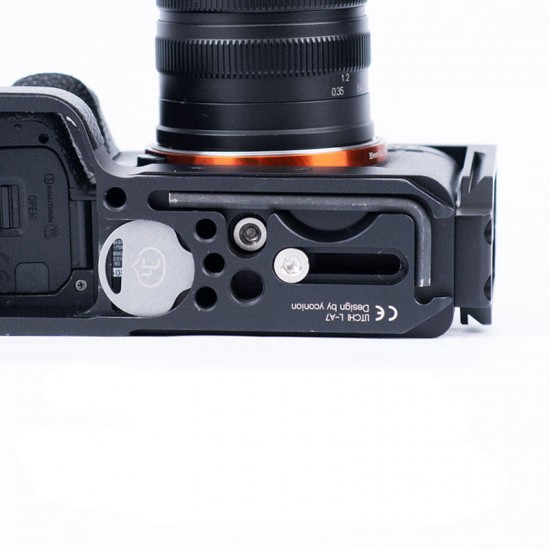 Lichi Quick Release L Plate for Sony A7M3 A73 A7R3 DSLR Camera Lichi Quick Release L Plate for Sony A7M3 A73 A7R3 DSLR Camera