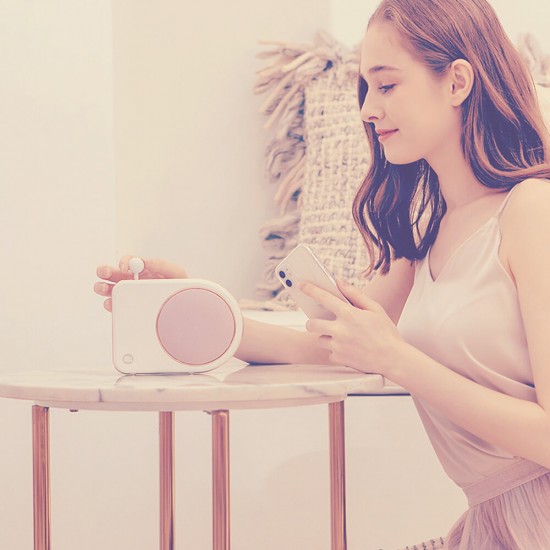 Wireless bluetooth Speaker Candy Box Wireless Speaker Superior Bass HIFI Portable Home Outdoors Speaker Wireless bluetooth Speaker Candy Box Wireless Speaker Superior Bass HIFI Portable Home Outdoors Speaker