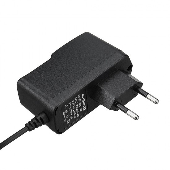 XJS-0020 EU 5V 2A Micro USB Port Tablet Charger XJS-0020 EU 5V 2A Micro USB Port Tablet Charger