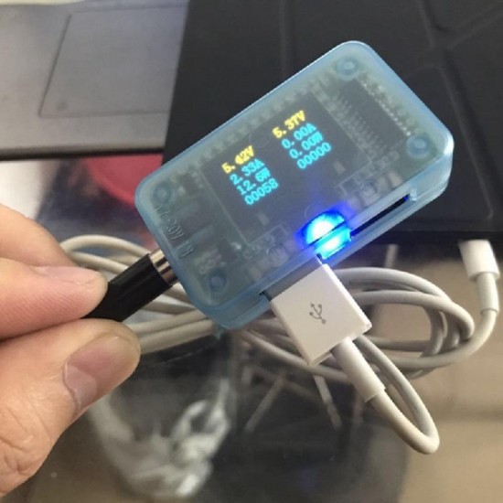 QC2.0 QC3.0 FCP MTK Double USB Charger Voltage Tester with OLED Display Screen QC2.0 QC3.0 FCP MTK Double USB Charger Voltage Tester with OLED Display Screen