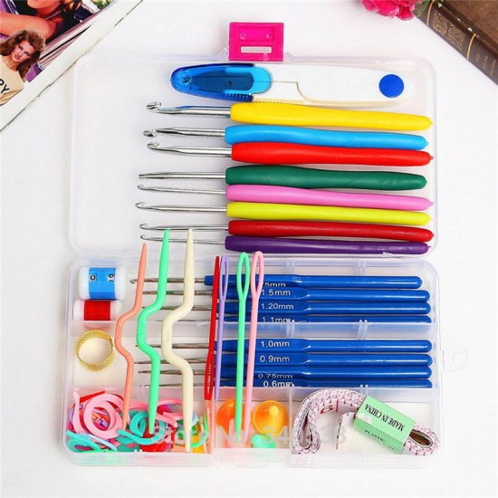 1 Set Crochet Hooks Needles Stitches Knitting Craft Case Crochet Set in Case Yarn Hook DIY Crafts Home Supplies